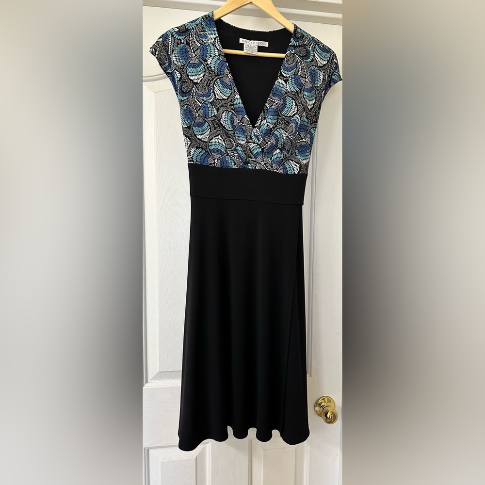 Maggy London size 16 day dress